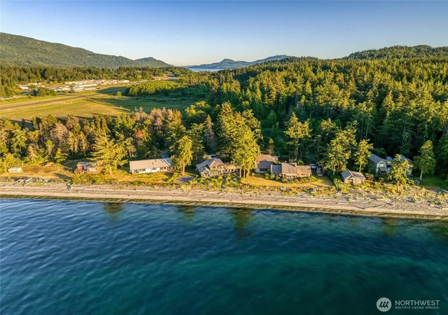 Photo 4 of Single family home for sale at 115 Donahue Ln, Eastsound, WA 98245 | MLS# NWM2536711 | Listing updated on 2026-09-21