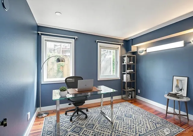 Photo 4 of Condo for sale at 752 Bellevue Ave E #208, Seattle, WA 98102 | MLS# NWM2536752 | Listing updated on 2026-09-21