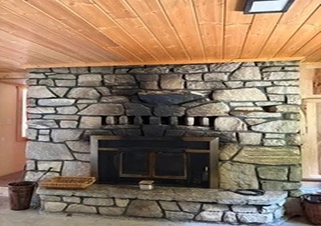 Photo 4 of Single family home for sale at 19045 Gill Crk Rd, Leavenworth, WA 98826 | MLS# NWM2536767 | Listing updated on 2026-09-21