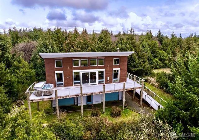 Photo 1 of Single family home for sale at 174 Sea Wind Ln Sw, Ocean Shores, WA 98569 | MLS# NWM2536871 | Listing updated on 2026-09-21
