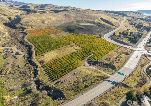 Photo 2 of Land for sale at 0 Nna Sunset Hwy, East Wenatchee, WA 98802 | MLS# NWM2536882 | Listing updated on 2026-09-21