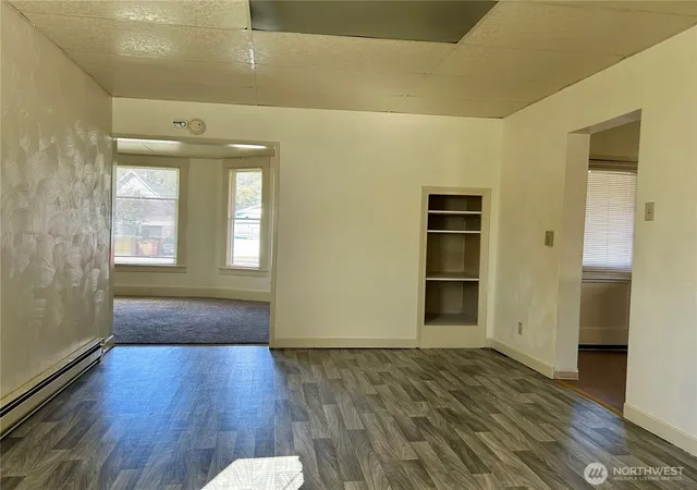 Photo 4 of House for sale at 2428 Pacific Ave, Hoquiam, WA 98550 | MLS# NWM2536933 | Listing updated on 2026-09-21