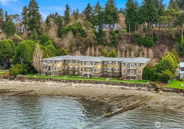 Photo 1 of Condo for sale at 9551 Ne S Beach Dr #3G, Bainbridge Island, WA 98110 | MLS# NWM2536941 | Listing updated on 2026-09-21