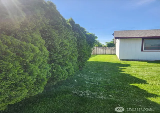 Photo 3 of House for sale at 108 SE I St #110, Quincy, WA 98848 | MLS# NWM2537006 | Listing updated on 2026-09-22