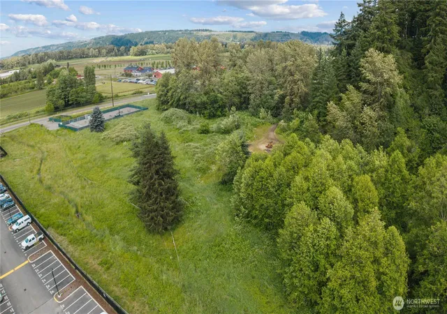 Photo 3 of Land for sale at 3304 E Pioneer, Puyallup, WA 98372 | MLS# NWM2537043 | Listing updated on 2026-09-22