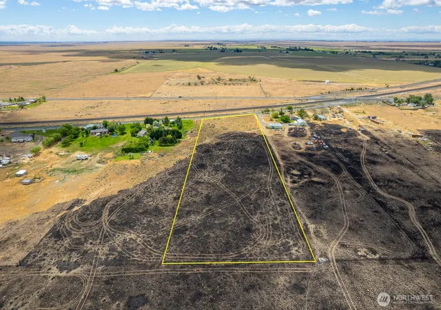 Photo 2 of Land for sale at 0 Parcel 141392000, Soap Lake, WA 98851 | MLS# NWM2537111 | Listing updated on 2026-09-22