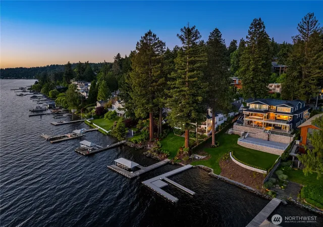 Photo 1 of Mansion for sale at 6333 77th Avenue Se, Mercer Island, WA 98040 | MLS# NWM2537113 | Listing updated on 2026-09-22