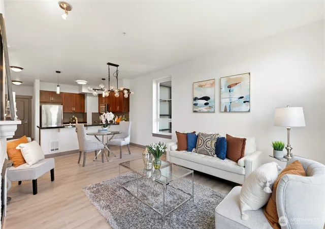 Photo 3 of Sale Pending at 1880 25th Avenue Ne #305, Issaquah, WA 98029 | MLS# NWM2537222 | Listing updated on 2026-10-02