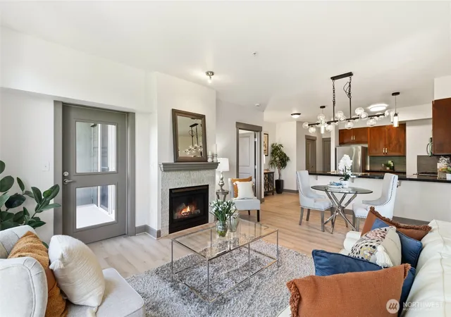 Photo 4 of Sale Pending at 1880 25th Avenue NE #305, Issaquah, WA 98029 | MLS# NWM2537222 | Listing updated on 2026-10-02