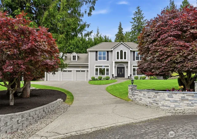 Photo 3 of Single family home for sale at 13503 110th Street Ct E, Puyallup, WA 98374 | MLS# NWM2537228 | Listing updated on 2026-09-30