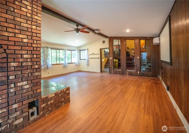 Photo 3 of Single family home for sale at 209 Blanchard Rd, Centralia, WA 98531 | MLS# NWM2537278 | Listing updated on 2026-09-22
