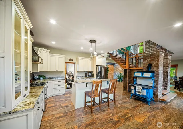 Photo 4 of Single family home for sale at 238 Bush Crk Rd, Elma, WA 98541 | MLS# NWM2537312 | Listing updated on 2026-09-22
