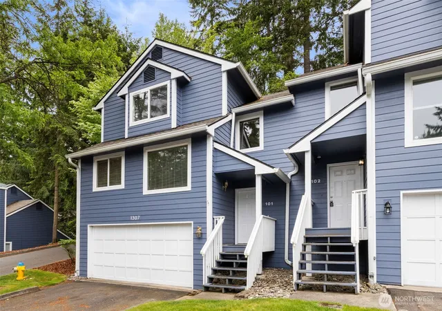 Photo 2 of Townhouse for sale at 1307 Nw Slate Ln #101, Silverdale, WA 98383 | MLS# NWM2537329 | Listing updated on 2026-09-20