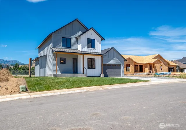 Photo 1 of Single family home for sale at 106 Fruitful Pl, Cashmere, WA 98815 | MLS# NWM2537338 | Listing updated on 2026-09-22