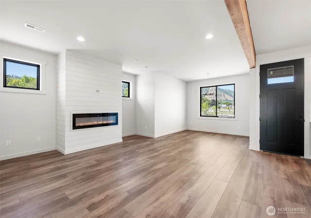Photo 4 of Single family home for sale at 106 Fruitful Pl, Cashmere, WA 98815 | MLS# NWM2537338 | Listing updated on 2026-09-22
