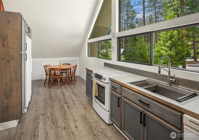 Photo 4 of Single family home for sale at 21005 Lower Chiwawa River Rd, Leavenworth, WA 98826 | MLS# NWM2537340 | Listing updated on 2026-09-29