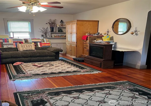 Photo 4 of Single family home for sale at 2274 Elmway, Okanogan, WA 98840 | MLS# NWM2537393 | Listing updated on 2026-09-22
