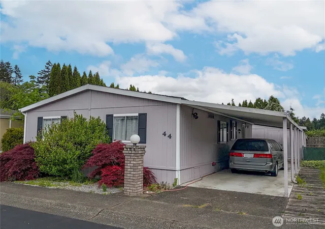 Photo 2 of Sale Pending at 3501 Auburn Way S #44, Auburn, WA 98092 | MLS# NWM2537437 | Listing updated on 2026-08-14