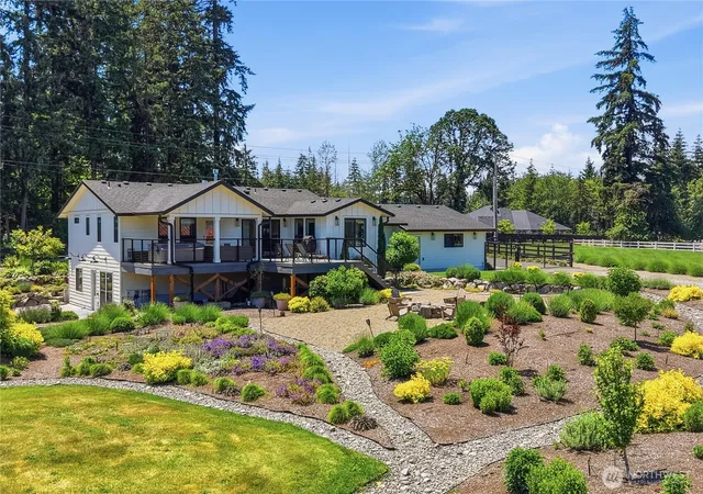 Photo 3 of Single family home for sale at 19012 Ne 139th Street, Brush Prairie, WA 98606 | MLS# NWM2537445 | Listing updated on 2026-09-22