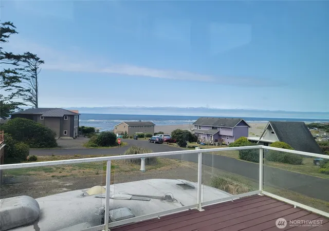 Photo 1 of Single family home for sale at 15 Diamond Dr, Pacific Beach, WA 98571 | MLS# NWM2537451 | Listing updated on 2026-09-22
