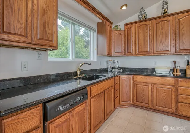 Photo 3 of Single family home for sale at 15 Diamond Dr, Pacific Beach, WA 98571 | MLS# NWM2537451 | Listing updated on 2026-09-22
