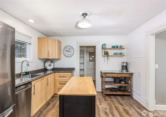 Photo 3 of Single family home for sale at 4900 Sequim Dungeness Way, Sequim, WA 98382 | MLS# NWM2537461 | Listing updated on 2026-09-23