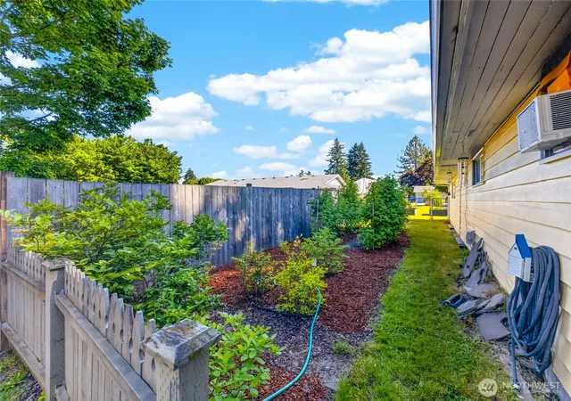 Photo 3 of Sale Pending at 10712 Ne 67 Street, Vancouver, WA 98662 | MLS# NWM2537475 | Listing updated on 2026-09-17