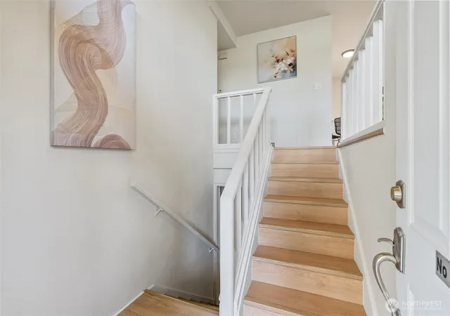 Photo 2 of Single family home for sale at 1119 Shelton Ave Ne, Renton, WA 98056 | MLS# NWM2537535 | Listing updated on 2026-09-30