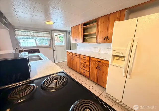 Photo 4 of Single family home for sale at 2108 Deerpath, Oroville, WA 98844 | MLS# NWM2537574 | Listing updated on 2026-09-22