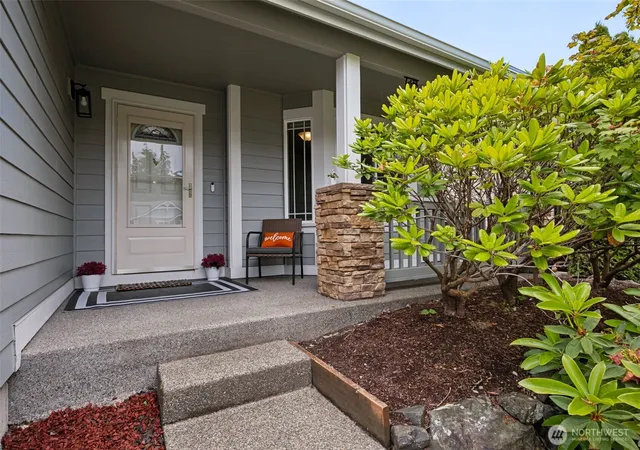Photo 2 of Sale Pending at 8541 28th Way Se, Olympia, WA 98513 | MLS# NWM2537591 | Listing updated on 2026-09-25