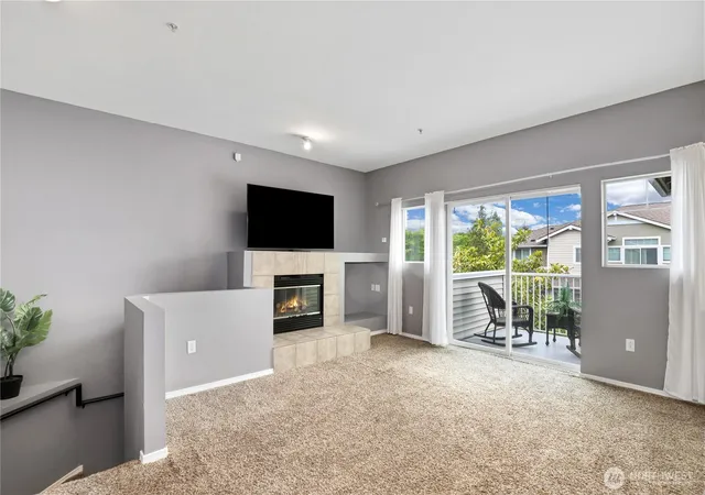 Photo 4 of Condo for sale at 1101 63rd Street SE #C, Auburn, WA 98092 | MLS# NWM2537619 | Listing updated on 2026-09-22