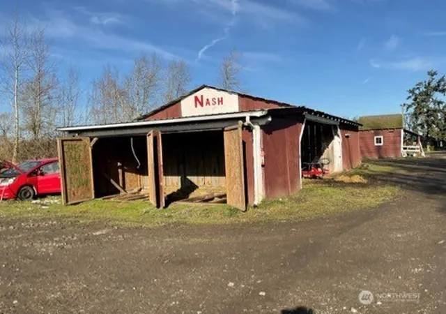 Photo 4 of Single family home for sale at 1888 Towne Rd, Sequim, WA 98382 | MLS# NWM2537635 | Listing updated on 2026-09-25