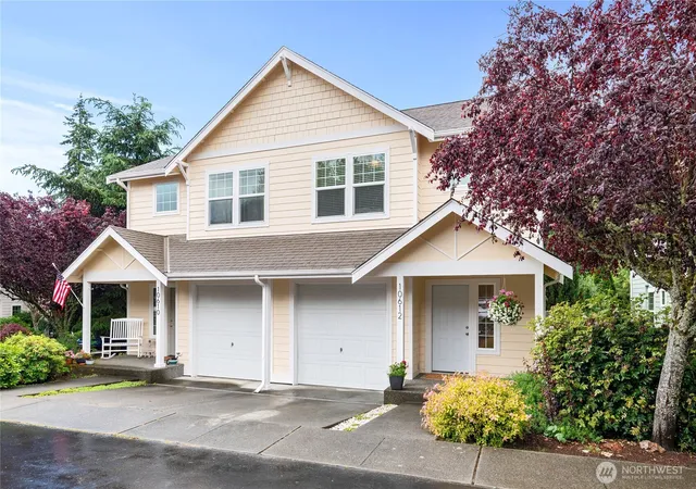 Photo 2 of Townhouse for sale at 10612 Ne Kingston Meadows Cir, Kingston, WA 98346 | MLS# NWM2537684 | Listing updated on 2026-09-22