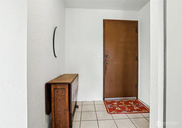 Photo 4 of Condo for sale at 2625 13th Avenue W #201, Seattle, WA 98119 | MLS# NWM2537755 | Listing updated on 2026-09-22