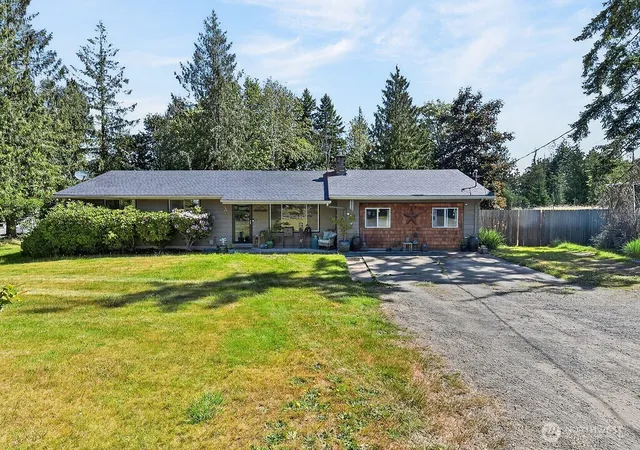 Photo 2 of Single family home for sale at 2573 Deer Park Rd, Port Angeles, WA 98362 | MLS# NWM2537761 | Listing updated on 2026-09-22