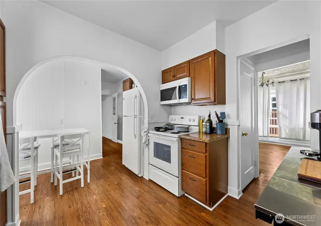 Photo 4 of House for sale at 515 Ave D, Snohomish, WA 98290 | MLS# NWM2537763 | Listing updated on 2026-10-01