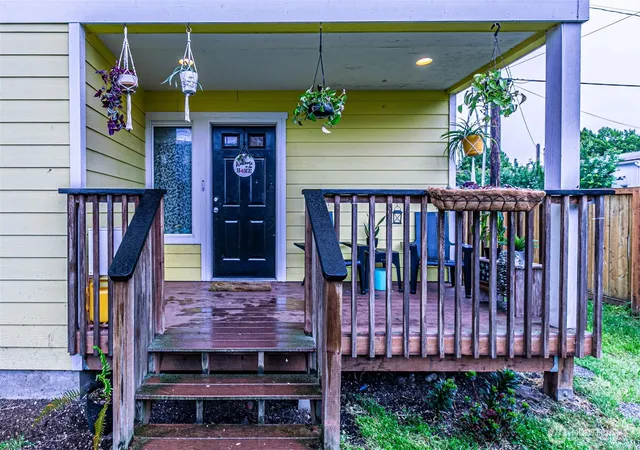 Photo 3 of Single family home for sale at 106 2nd Street Ne, Yelm, WA 98597 | MLS# NWM2537780 | Listing updated on 2026-09-18