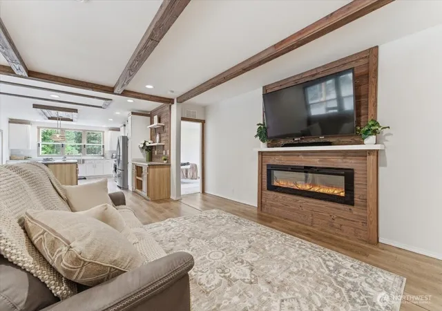 Photo 2 of Manufactured home for sale at 389 Muledeer, East Wenatchee, WA 98802 | MLS# NWM2537809 | Listing updated on 2026-09-22