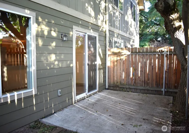 Photo 2 of Multi family home for sale at 218 E Whitman Dr, College Place, WA 99324 | MLS# NWM2537823 | Listing updated on 2026-09-22