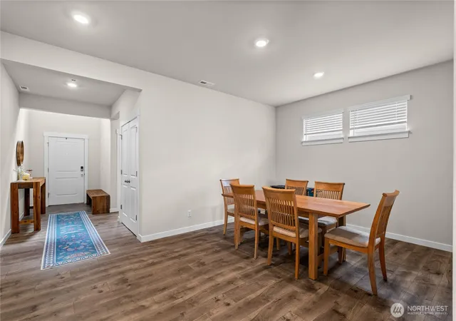 Photo 3 of Single family home for sale at 17512 Crossing Dr E, Puyallup, WA 98374 | MLS# NWM2537840 | Listing updated on 2026-09-25