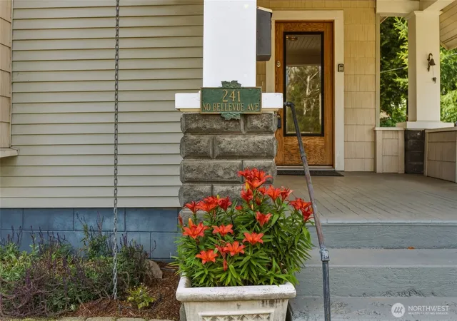 Photo 4 of Single family home for sale at 241 N Bellevue Ave, Walla Walla, WA 99362 | MLS# NWM2537878 | Listing updated on 2026-09-22