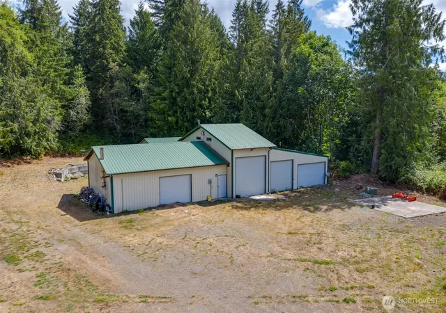 Photo 3 of Single family home for sale at 14029 Kayak Point Rd, Stanwood, WA 98292 | MLS# NWM2537891 | Listing updated on 2026-09-29