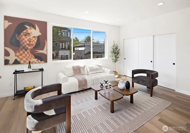Photo 3 of Townhouse for sale at 334 NE 90th Street, Seattle, WA 98115 | MLS# NWM2538014 | Listing updated on 2026-09-22