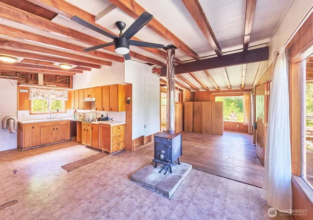 Photo 3 of Sale Pending at 80 S Valley Rd, Naselle, WA 98638 | MLS# NWM2538142 | Listing updated on 2026-10-01