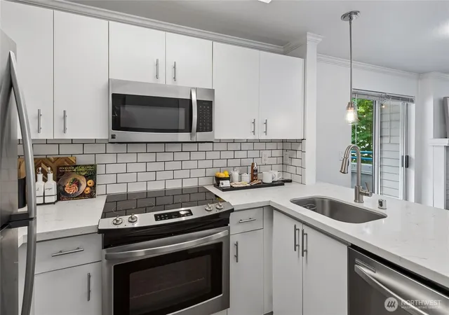Photo 4 of Condo for sale at 2244 13th Avenue W #411, Seattle, WA 98119 | MLS# NWM2538145 | Listing updated on 2026-10-14