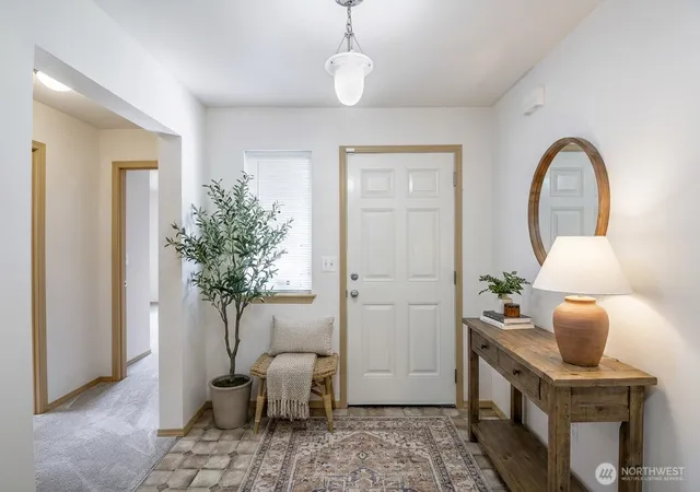 Photo 2 of Condo for sale at 11809 5th Avenue Ct E, Tacoma, WA 98445 | MLS# NWM2538158 | Listing updated on 2026-10-01