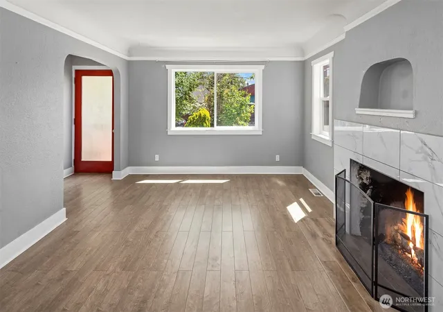 Photo 3 of Sale Pending at 1480 Nw 80th Street, Seattle, WA 98117 | MLS# NWM2538159 | Listing updated on 2026-09-23