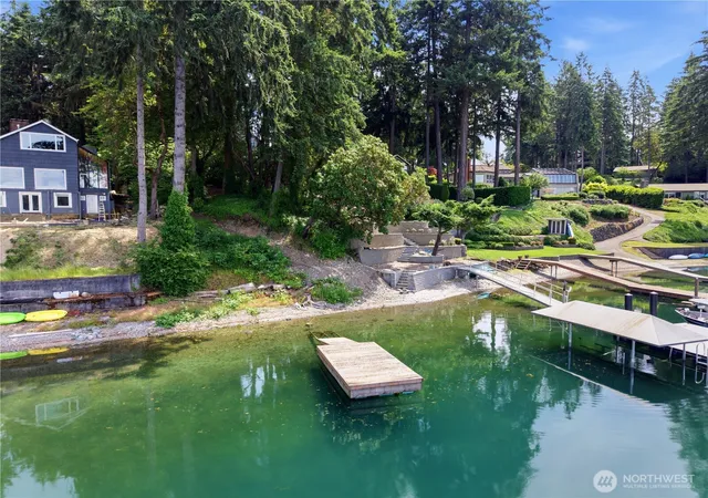 Photo 1 of Land for sale at 12795 Gravelly Lake Dr SW, Lakewood, WA 98499 | MLS# NWM2538170 | Listing updated on 2026-09-22