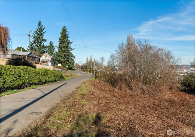 Photo 4 of Land for sale at 3561 E North St, Tacoma, WA 98404 | MLS# NWM2538174 | Listing updated on 2026-09-22