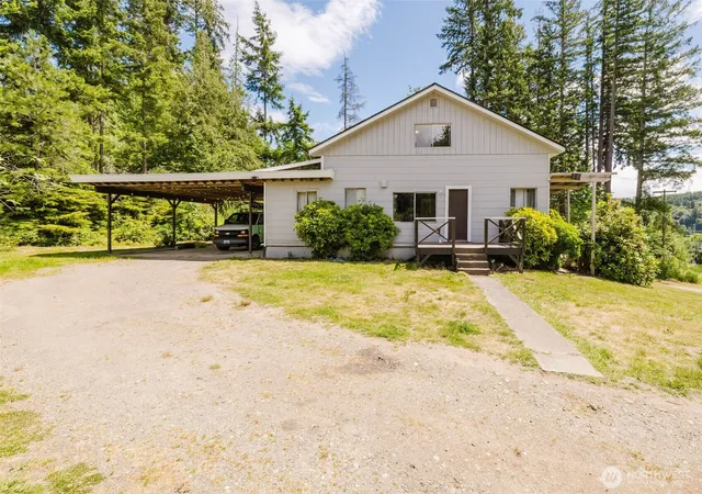Photo 1 of Sale Pending at 3190 Bartolatz Rd W, Bremerton, WA 98312 | MLS# NWM2538248 | Listing updated on 2026-09-25